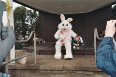 2004-easter-egg-hunt-05