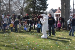 2011-easter-egg-hunt-244