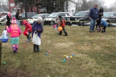 2015-easter-egg-hunt-103