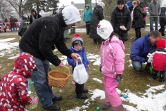 2015-easter-egg-hunt-133