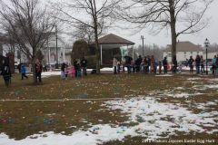 2015-easter-egg-hunt-344