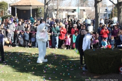 2016-easter-egg-hunt-1025