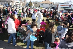 2016-easter-egg-hunt-1046