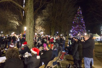2021-Jaycee-Caroling-On-Common-226