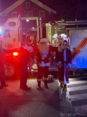 2021-Christmas-Light-Up-Foxboro-72