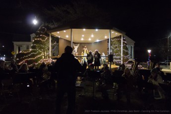2021-Jaycee-Caroling-On-Common-250