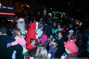 2015-holiday-tree-lighting-008