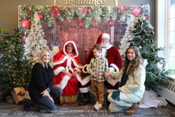 2025-Foxboro-Jaycees-Santa-Light-Uptown-616