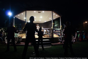 2015-holiday-tree-lighting-022