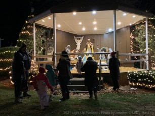 2021-Christmas-Light-Up-Foxboro-104