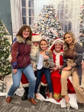 2022-Christmas-Light-Up-Foxboro-003