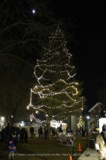 2025-Foxboro-Jaycees-Santa-Light-Uptown-900