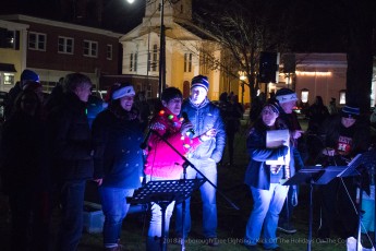 2018-holiday-tree-lighting-743