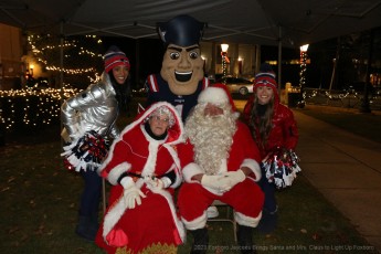2023-Jaycees-At-LightUp-Foxboro-901