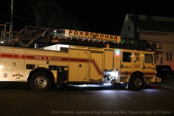 2024-Jaycees-At-LightUp-Foxboro-006