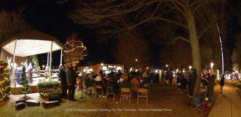 2025-Foxboro-Jaycees-Caroling-on-the-Common-908
