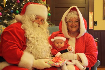 2012-021-jaycee-christmas-kids-party
