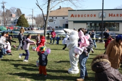 2010-easter-egg-hunt-191