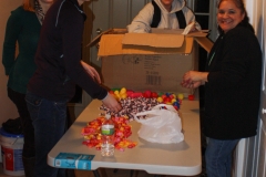 2013-jaycee-easter-egg-stuffing-12