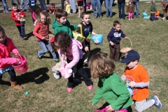 2014-Jaycee-Easter-Egg-Hunt-BG_0020