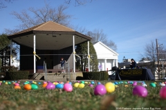 2016-easter-egg-hunt-1076
