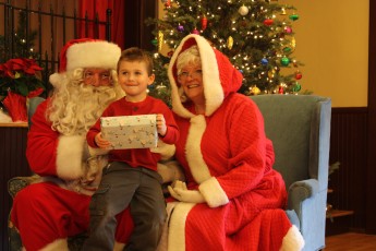 2012-025-jaycee-christmas-kids-party