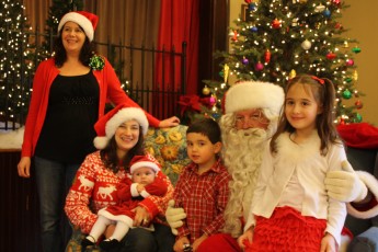 2012-034-jaycee-christmas-kids-party