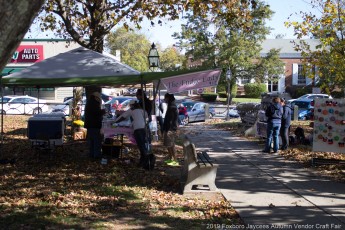 2019-October-Autumn-Vendor-Fair-25