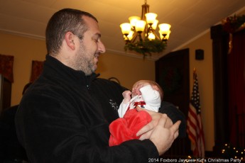 2014-jaycee-christmas-kids-party-043
