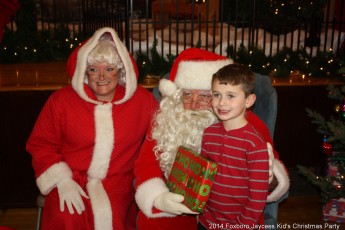 2014-jaycee-christmas-kids-party-030