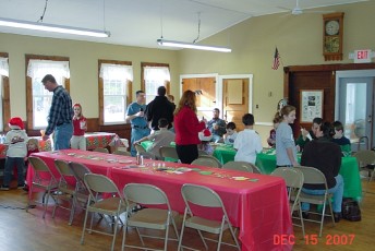 2007-kids-christmas-party-40