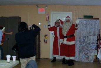 2008-kids-christmas-party-86