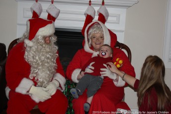 2015-jaycee-christmas-kids-party-020