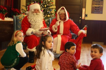 2012-020-jaycee-christmas-kids-party