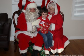 2015-jaycee-christmas-kids-party-029