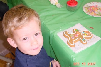 2007-kids-christmas-party-43