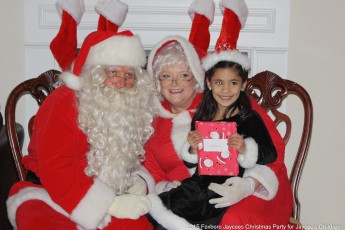 2015-jaycee-christmas-kids-party-017