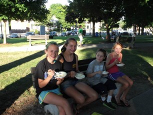 2013_jaycee_family_night_out_23