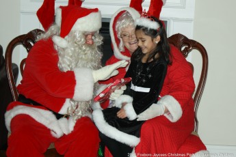 2015-jaycee-christmas-kids-party-018