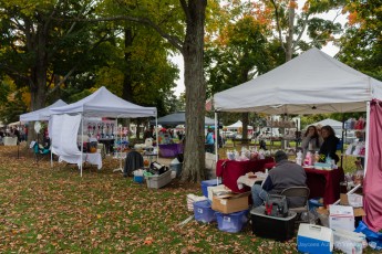 2018-October-Autumn-Vendor-Fair-015