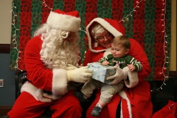 2009-kids-christmas-party-122