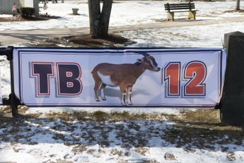 2019-PatsRally-RG--FarmerBanner-8027