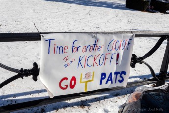 2018-PatsRally-157-0054--02-HandMadeBanners 017