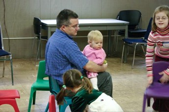 2006-kids-christmas-party-22