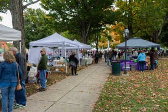 2018-October-Autumn-Vendor-Fair-014
