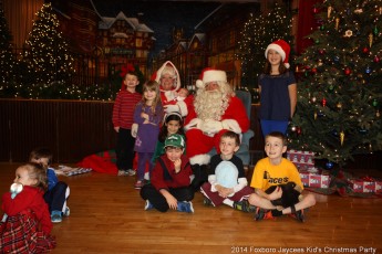 2014-jaycee-christmas-kids-party-008