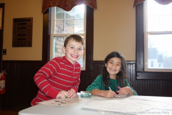 2014-jaycee-christmas-kids-party-076