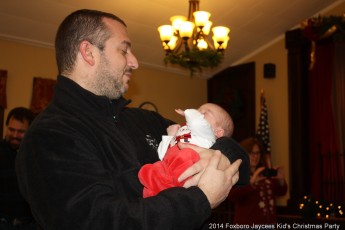 2014-jaycee-christmas-kids-party-042