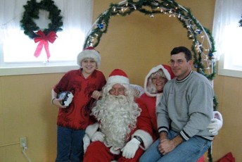 2008-kids-christmas-party-98