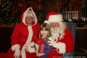 2014-jaycee-christmas-kids-party-032